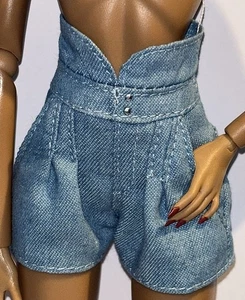 Integrity Toys Fashion Royalty Trending Tulabelle bambola pantaloncini denim - Foto 1 di 3