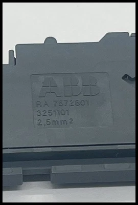 RA7572801~ABB~RA7572801 Wiring Plug Terminal Block 2.5MM2 Unused Surplus - Image 1 of 4