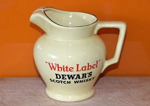 Vintage Wade Regicor White Label Dewars Scotch Whisky Water / Pub Jug 15 cms - Picture 1 of 4