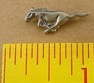 FORD MUSTANG EMBLEMA MUSTANG Shelby 350 FASTBACK COLECCIONISTA ENTUSIASTAS Foto 1 de 3