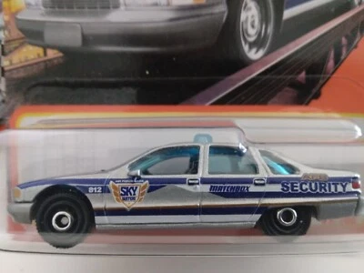 MATCHBOX 2022 MBX CHEVY CAPRICE CLASSIC POLICE 67/10 SILVER - Image 1 of 3