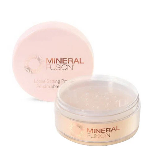 Banana Loose Setting Powder .47 Oz By Mineral Fusion - Image 1 of 1