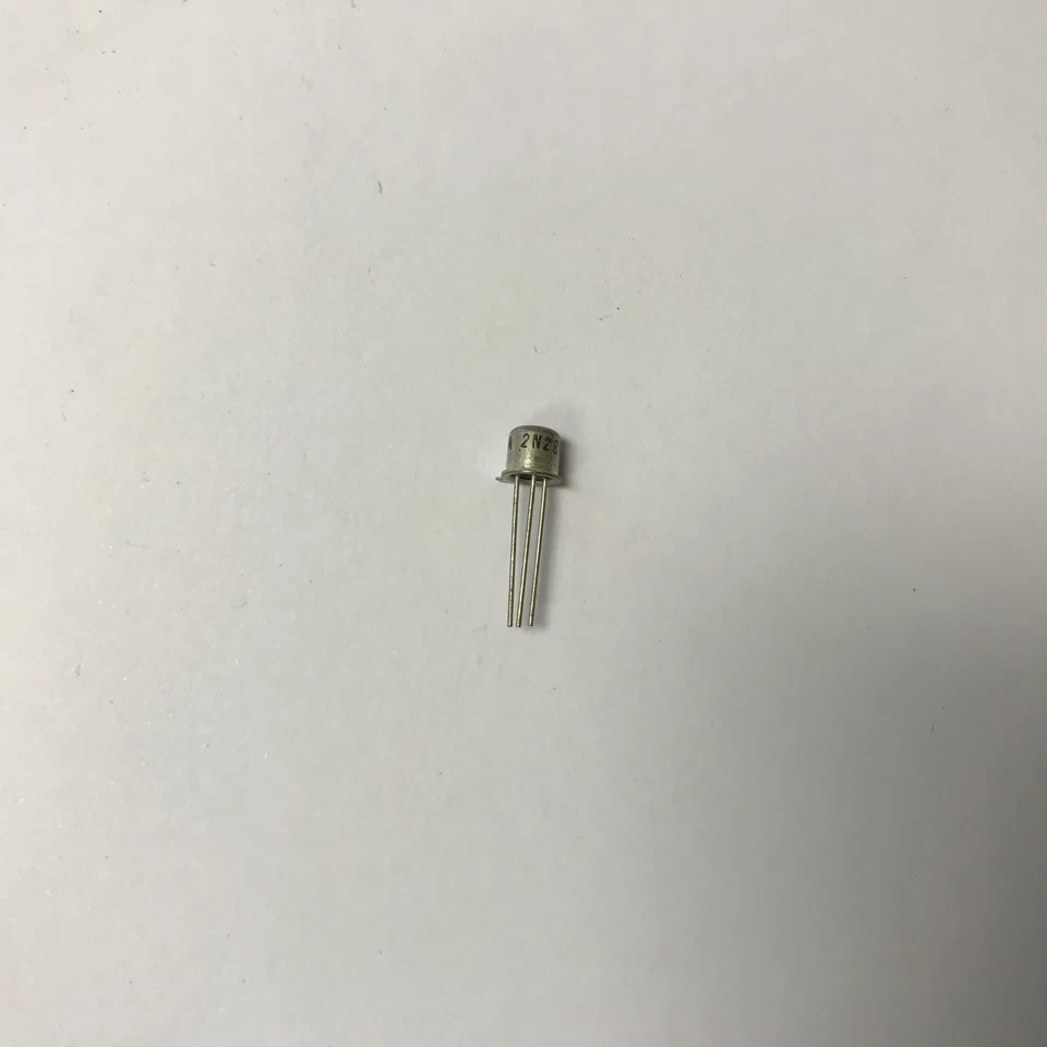 2N2484 MOTOROLA LOW POWER TRANSISTOR x1PC - Image 1 of 1