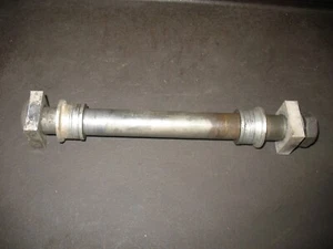 2008 CRF250R REAR AXLE HONDA CR CRF 125 250 450 42301-KZ4-J40 - Picture 1 of 3