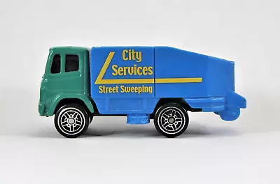 Camión barredora de calles escala HO City Services basura C1 Foto 1 de 4