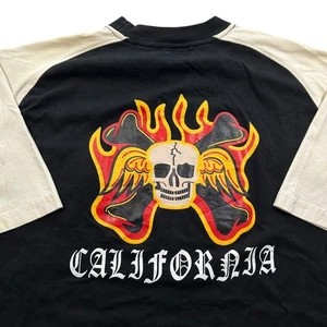 Vintage y2k Von Dutch California Skull & Crossbones Graphic Shirt Size 2XL - Picture 1 of 12