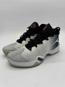 Talla 10M/11.5W - Jordan XXX Blanco Negro 811006-101 Usado - Imagen 1 de 6