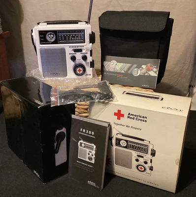 Radio TV AM/FM Eton FR300 Manivela Cruz Roja Americana Clima de Emergencia Blanco ~ Nuevo en Caja Foto 1 de 4