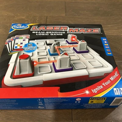 ThinkFun Laser Maze Beam-Bending Logic Game 2012 Complete - Image 1 of 3
