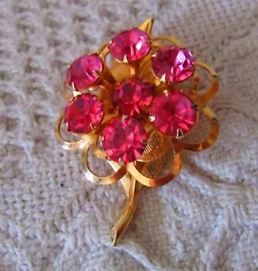 Broche floral de diamantes de imitación rosa - Imagen 1 de 2