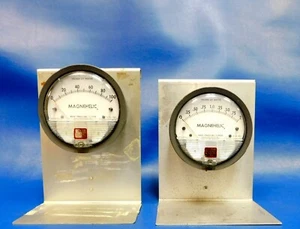 Dwyer Magnehelic 2100C & 2002C Differential Pressure Gauges Untested - Picture 1 of 4