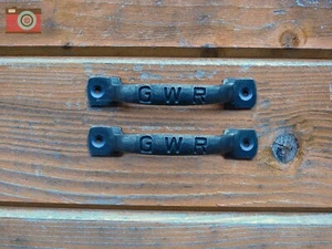 SET OF TWO GWR THEME DOOR HANDLES, ANTIQUE STYLE . Cast Iron. Railway Art Deco H - Picture 1 of 8