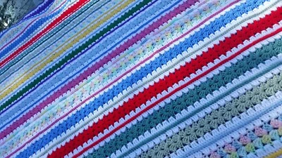 Винтажный ручной работы крючком афганский / бросить одеяло 55 «x 61» - Изображение 1 из 4