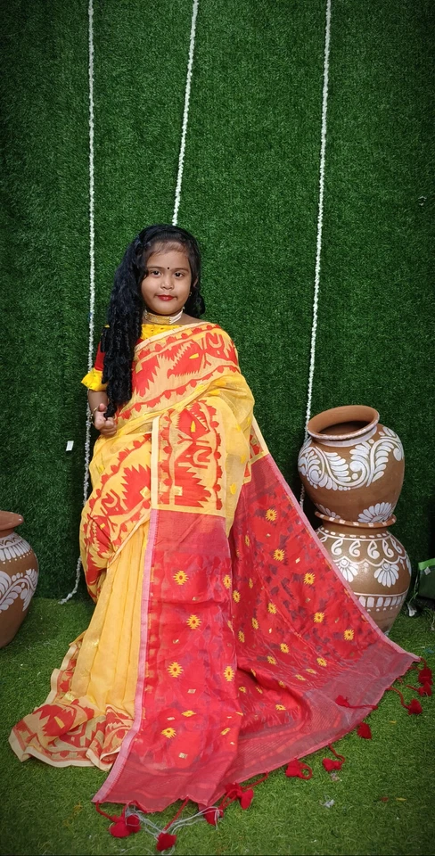 Baby sari Hand made Jamdani Saree For Baby girl 3-6 year Ethnic wear - Image 1 of 1