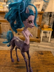 Monster High Doll - Freaky Fusions - Avea Trotter Spares Only - Picture 1 of 6