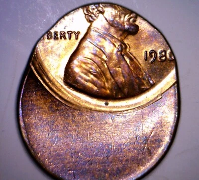 1980 OFF CENTER ERROR Lincoln Cent BU + Purple TONED Coin NICE TONE LOT #1   NR - Image 1 of 4