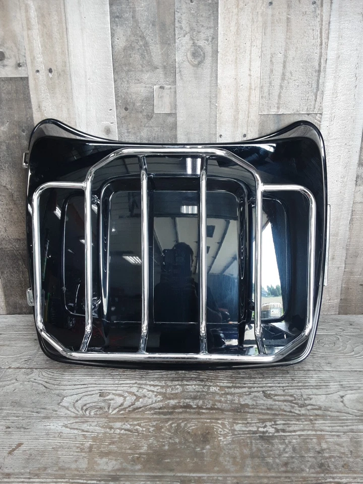 2018 18 17-24 Harley Davidson Ultra Limited FLHTK Rear Tour Pak Lid Luggage Rack - Image 1 of 4