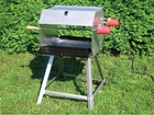 Mutzbratengrill Holzgrill Grill 2 Spieße + 2 Elektromotoren Mutzbraten