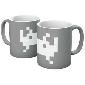 SPACE INVADERS UNOFFICIAL ALIEN 70s ARCADE VIDEO GAME MUG IN VARIOUS COLOURS - Picture 1 of 11