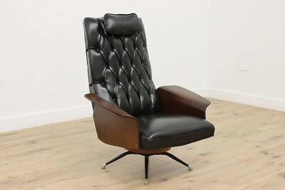 Midcentury Modern Vintage Vinyl Lounge Chair Plycraft #52425 - Image 1 of 4