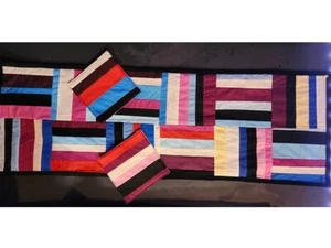 Handgefertigter Geländer Zaun Tischläufer 48x16 Zoll mit passenden heißen Pads - Bild 1 von 2