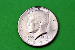 1971-P Choice BU Mint State Kennedy US Half Dollar Coin - Picture 1 of 2
