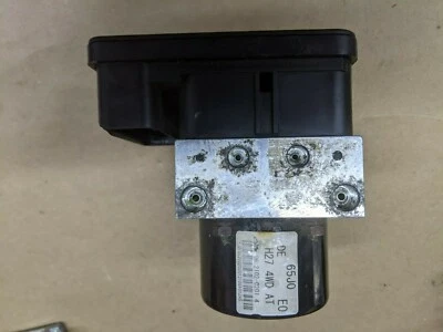 Conjunto de bomba de freno antibloqueo ABS 2006 2007 2008 Suzuki Grand Vitara 4x4 AT OEM Foto 1 de 4