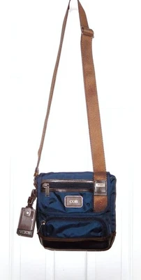 Bolso Mensajero TUMI Azul Marino/Marrón Lona y Cuero Alpha Bravo Barstow Foto 1 de 4