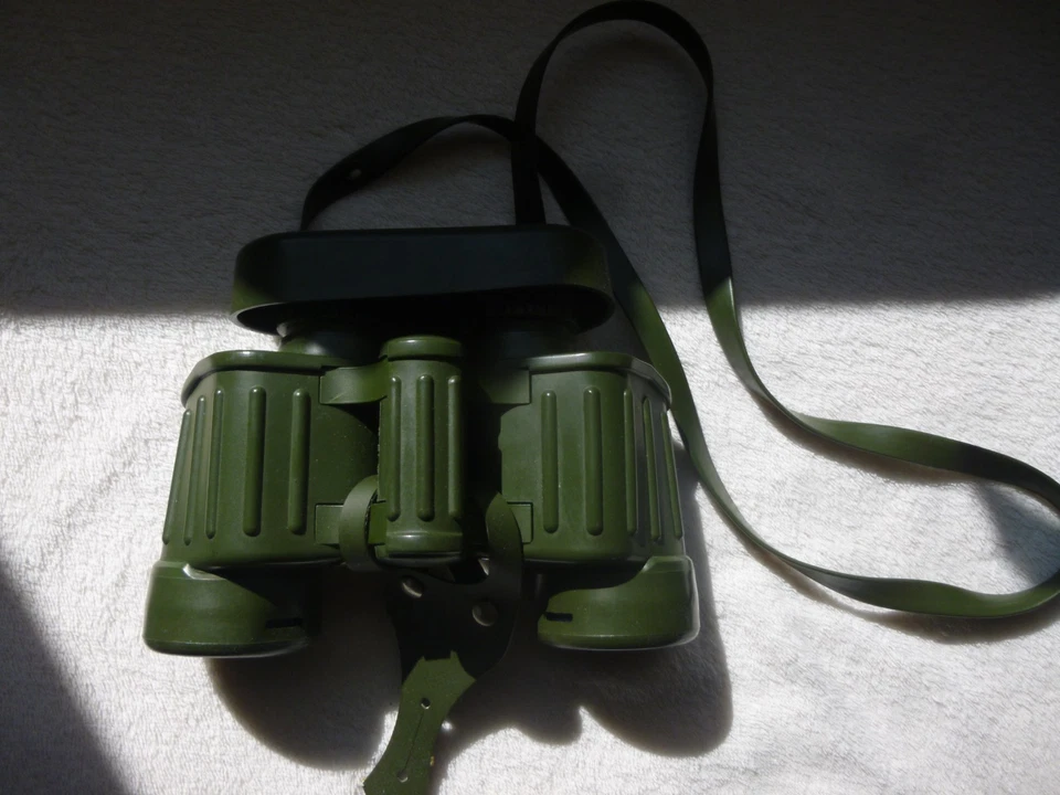 Bundeswehr Fernglas Hensoldt Fero D16 mit Strichplatte, neuwertig - Bild 1 von 4