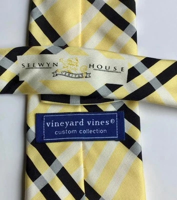 Corbata de seda a cuadros amarillos y negros suaves Vineyard Vines hecha en EE. UU. 🇺🇸 importada fab Foto 1 de 4