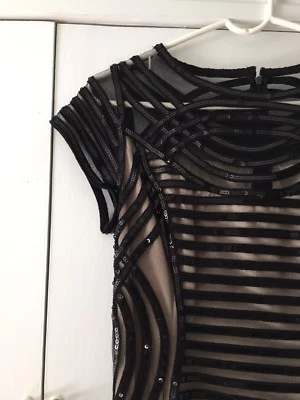 Impresionante Vestido de Cóctel Susana Monaco Rayas Lentejuelas Boda Corbata Negra Talla 8 Foto 1 de 4