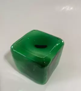 3" quadratisches Glas "Float" - schönes grün - Dekoartikel - Bild 1 von 7