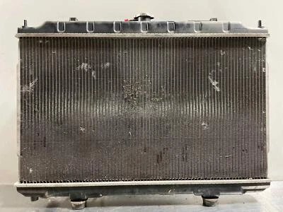 2000 INFINITI I30 A/T OEM ENGINE COOLING RADIATOR 62K 2001 Foto 1 de 4