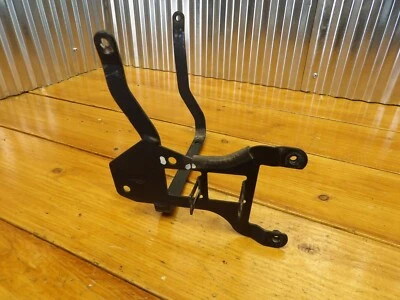 10-17 本田 Shadow Phantom VT750 电池盒托盘支架带 50322-MFE-640 — 第 1/3 张图片