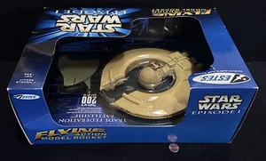 c1998 Estes Star Wars Episode 1 Trade Federation Battleship Flying Model Rocket - Picture 1 of 6