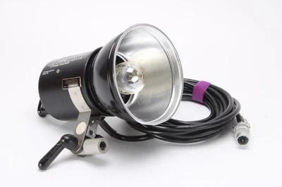 Unidad de cabezal de luz universal Speedotron modelo 102 con reflector Foto 1 de 4