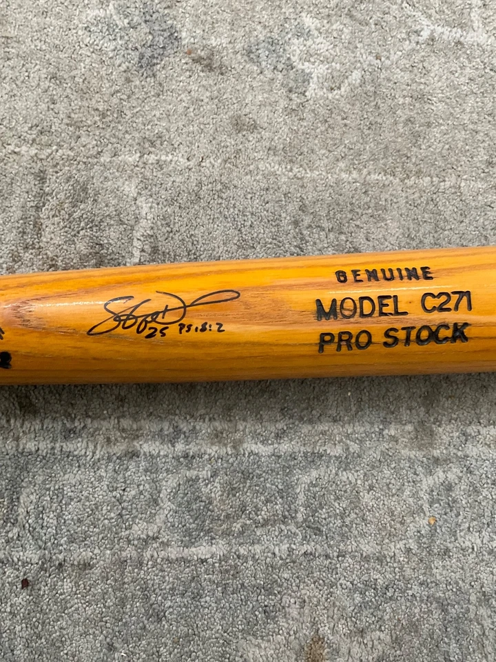 DIAMONDBACKS STEPHEN DREW SIGNED  REFINISHED  BAT  COA RARE - Image 1 of 4