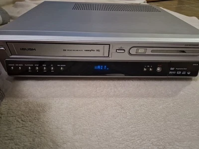 Bush DVHRS02 DVD VHS Kombi Player Recorder - Ersatzteile/Reparaturen - Bild 1 von 4