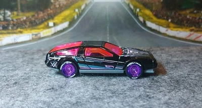 Hot Wheels DMC DeLorean, Umbau auf Real Riders, Custom, OVP. - Bild 1 von 4