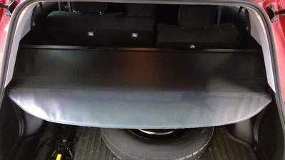 2013-2018 13 14 15 16 17 18 TOYOTA RAV 4    Rear Cargo Cover Black - Imagem 1 de 4