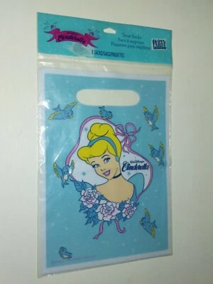 8 Treat Sacks Walt Disney’s Cinderella Party Express 9" x 6.5" Birds Roses Blue - Image 1 of 4