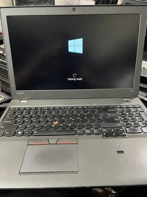 Lenovo Thinkpad P50s Intel i7-6500U 2.5GHz 16GB RAM 512GB SSD 15.6" Win10 Pro Foto 1 de 2