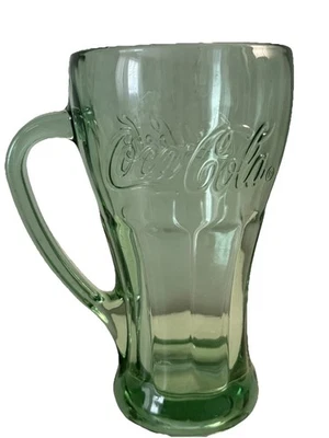 Taza de vidrio grueso en relieve verde Coca Cola vintage con mango 12 oz 6" de alto Foto 1 de 4
