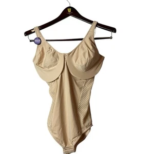 Bali Firm Control Body Shaper DF1009 built in minimizer size 40DD - Picture 1 of 11