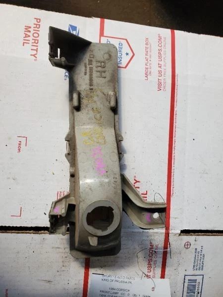 Passenger Corner/Park Light Park Lamp-turn Signal Fits 87-96 CORSICA 565962 - Image 1 of 2