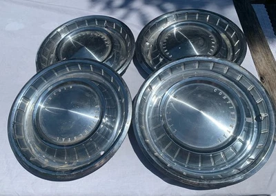 Juego de 4 tapacubos originales Lincoln Continental 1962 1963 14" Foto 1 de 3