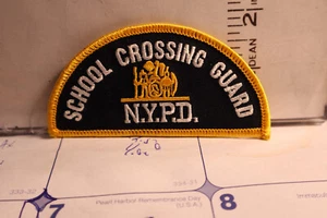 police patch  SCHOOL CROSSING GUARD POLICE NEW YORK CITY - Picture 1 of 1