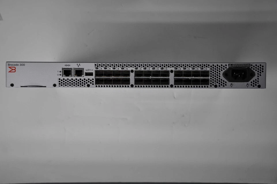 BROCADE 24-PORT FIBRE CHANNEL SWITCH BR-310-0008 - Image 1 of 3