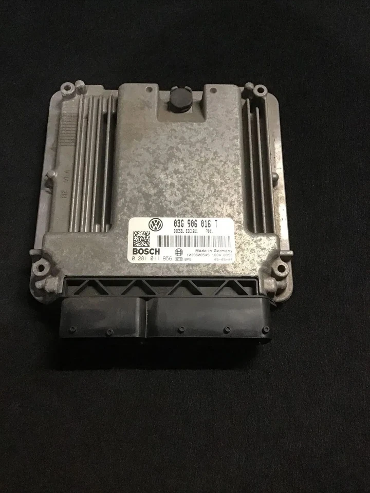 Centralina Motore VW Golf 5 Plus Caddy Touran TDI 03G906016T 1,9 - Immagine 1 di 1
