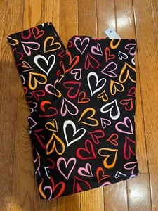 WOMEN'S ~ NO BOUNDARIES ~ JUNIORS ANKLE LEGGINGS HEARTS NWT! - Picture 1 of 1